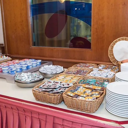 Hotel Primo 3*