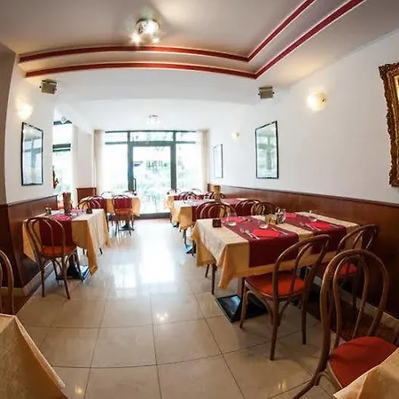 Hotel Primo 3*